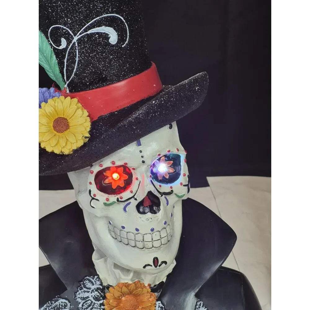 DAY OF THE DEAD SUGAR SKULL with Color Changing LED Light Eyes ~ Halloween Decor